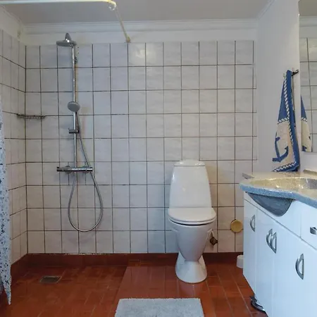 Three-bedroom Holiday In Ferienhaus *